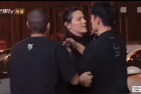 搞大了，日本籍男星雅要打向佐？梁龙林志玲老公极力劝阻 怎么回事图片