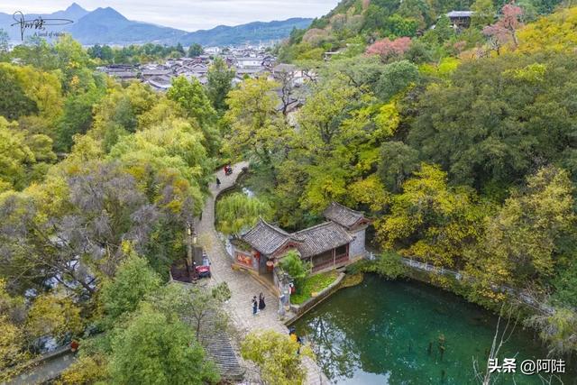 三圣宫怎么就成了龙泉寺？束河古镇边的这个3A景区有点混淆不清