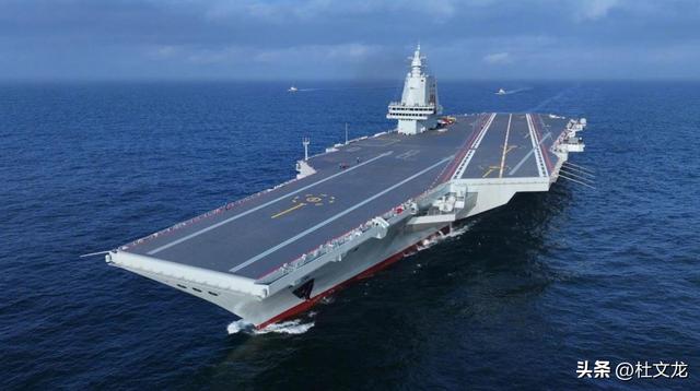 杜文龙谈福建舰电磁弹射舰载机