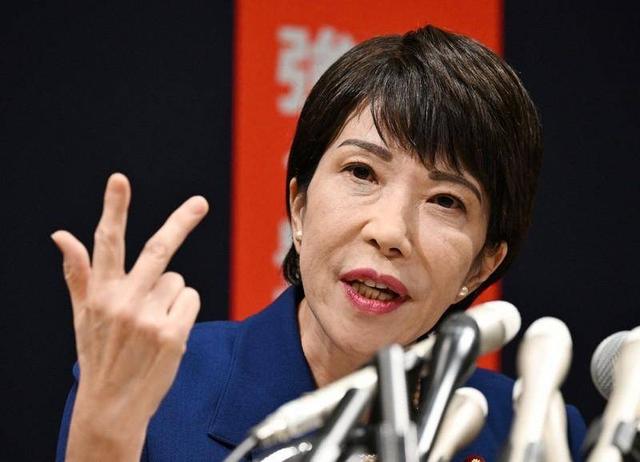 有录音为证！中日在宫古海峡对话曝光，高市早苗瞬间脸色铁青