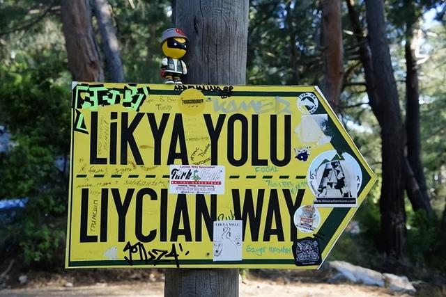 终于免签！95%的人，都错过了这条宝藏徒步线！亏大了！