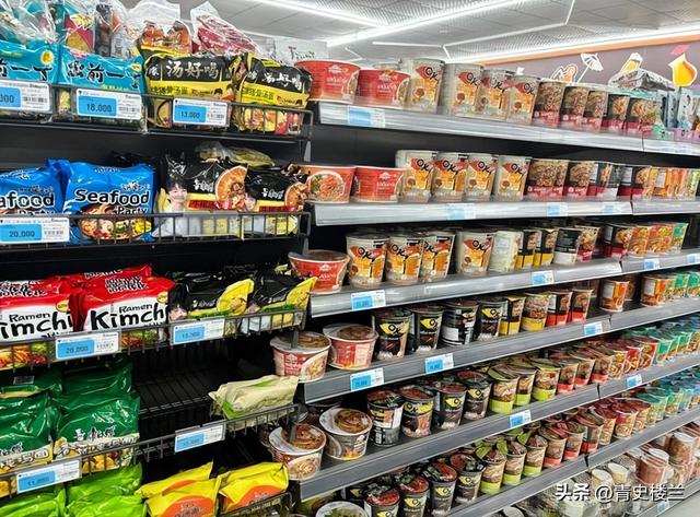 亚洲最穷国，落后中国30年，女性却惊人开放，很多土豪都想去定居