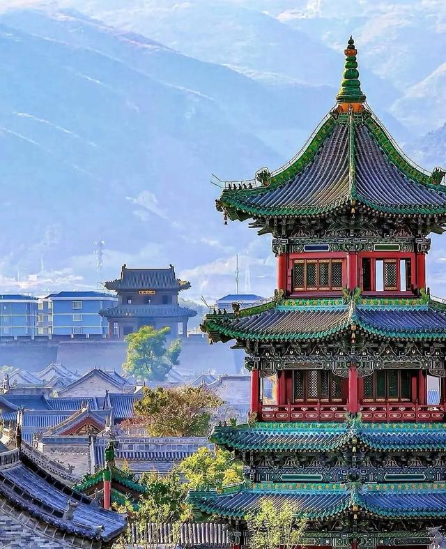 我是浙江人，爸妈退休后从杭州搬到太原住了一年，他们这样评价！