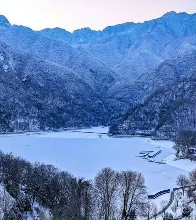 航小天带你看长安 | 晴雪染峰 冬韵天成