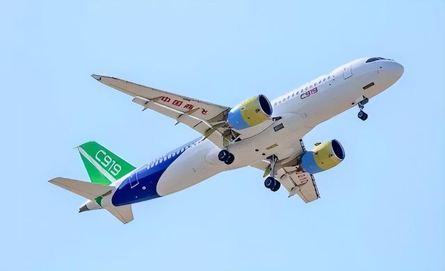 美国网友：我们为何不制裁中国的C919飞机，使C919根本无法生产？