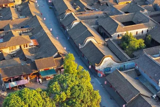 首个秋假怎么耍？不妨来一场从从容容、游刃有余的成都周边游