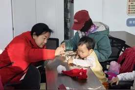 领峰四季园社区非遗文化系列—京剧脸谱黏贴画活动图片