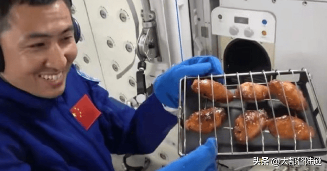 航天员“改签”背后的中国科技硬实力