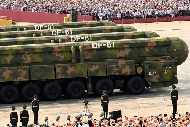 继“海燕”后再反击美国核威胁？普京喊话特朗普：你敢打，我必回