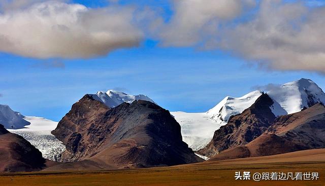 《219南南线》的极致风光：触摸云端雪山 踏遍无垠草原