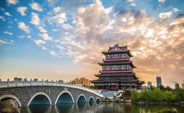 我国唯一地处五省交界的城市，历来低调，却被称为“中国科威特”