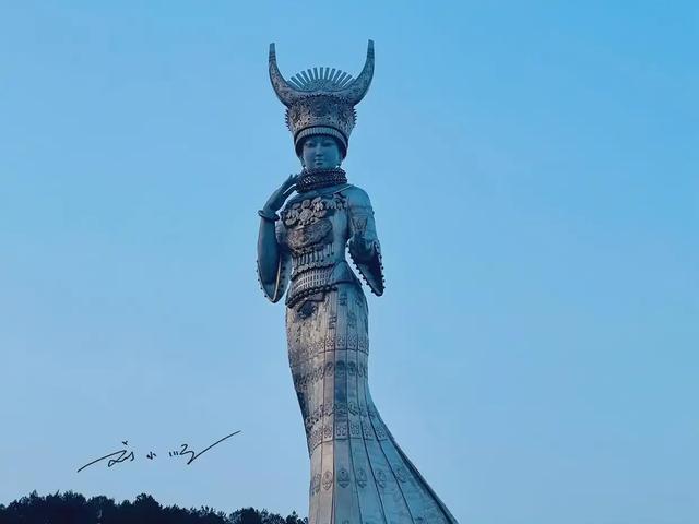 全世界最高苗族女神雕像,藏在黔东南?竟比美国自由女神像还高!