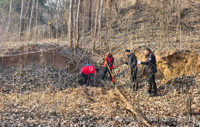奇观！郑州南部多处历史泉眼集体复涌，形成温泉小河引围观