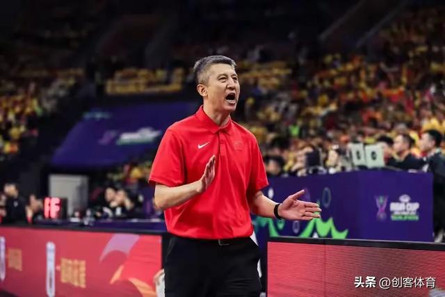 中国男篮89：90澳大利亚，本场比赛4大不可思议，3个不争的事实！
