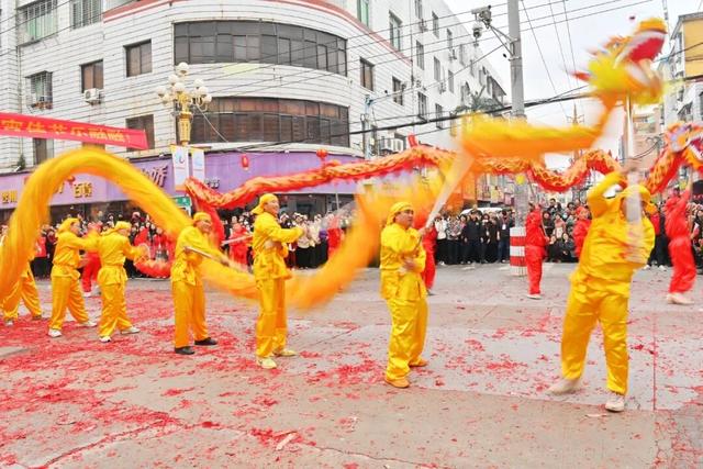 千年古城万人空巷！南安丰州元宵踩街火热上演