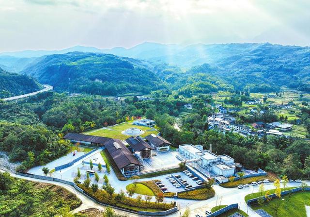 百年环法“骑”遇世界遗产，乐山与法国“擦”出新火花