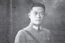 熊笑三从淮海战场逃出，蒋介石却不原谅他，一纸命令赶他去看水库图片