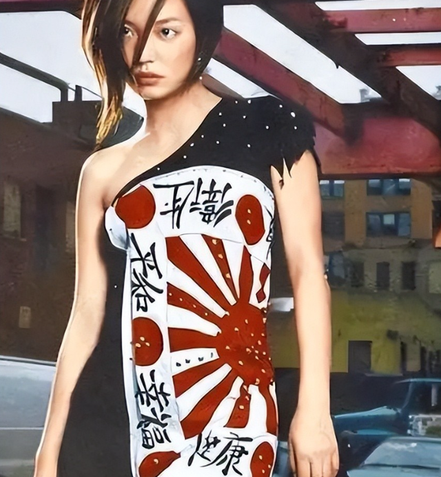 婚姻事业全无	，消失4年后，49岁赵薇再曝近况，胃癌传闻真相曝光