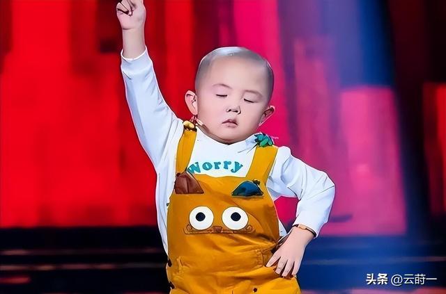 3岁上央视，5岁登春晚，7岁就年薪百万，没想到现在却成了这样子