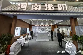 泌阳县携匠心之作参加2025厦门国际石材展图片