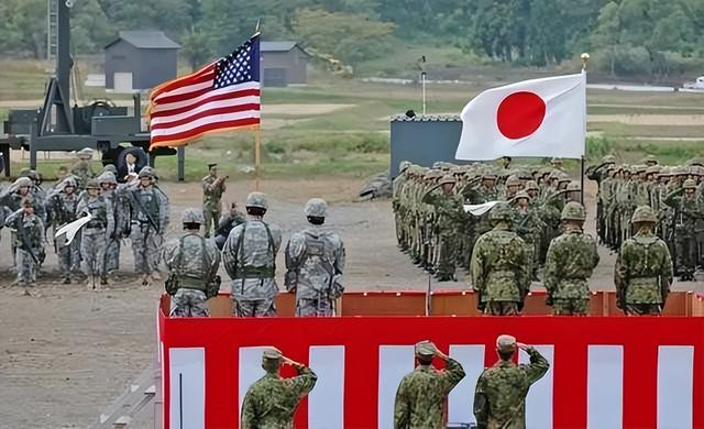 日本连开3枪，蔡英文已离岛，事态严重了，解放军通牒发往东京