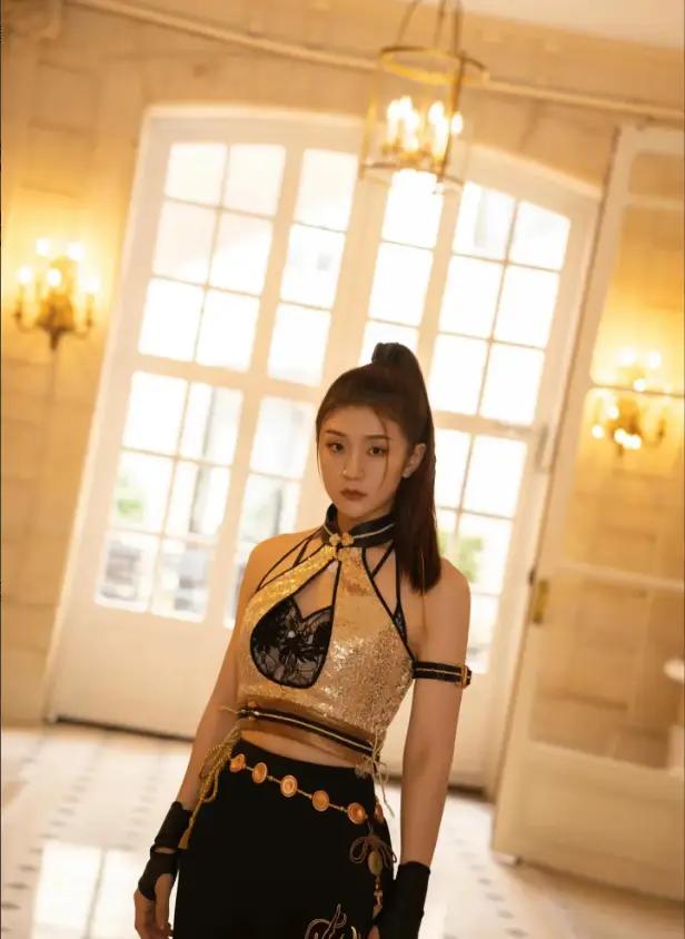 陈梦不打乒乓球后,风格都变了