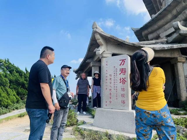听志愿讲解 游石狮世遗