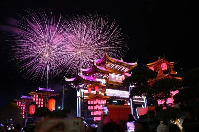 一线串珠！九寨仙境⇋武都烟火