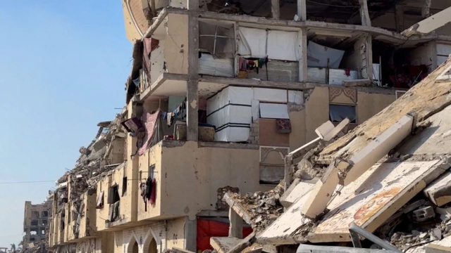 凌晨强拆！以军突袭拆毁四层居民楼，家属哭诉：我们只能睡车里！