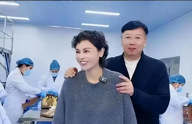 央视怒批！人民日报点名封杀！这5位不遵法纪的大网红，彻底凉了