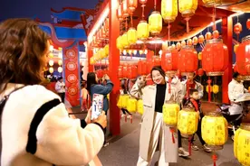 游园听歌赏烟花，在滨海湾闹元宵拉满仪式感图片