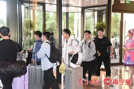 2025年全国体操锦标赛即将开赛，运动员陆续抵邕图片