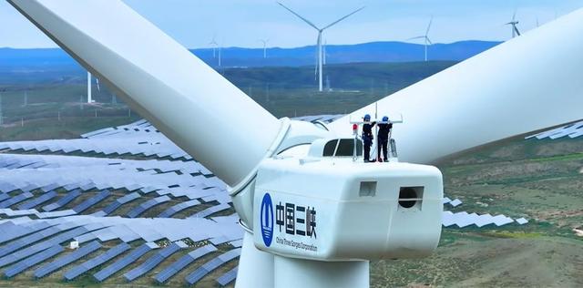 三峡大坝 “账本” 曝光：运行了 20 余年，2500 亿投入如今回本了吗？