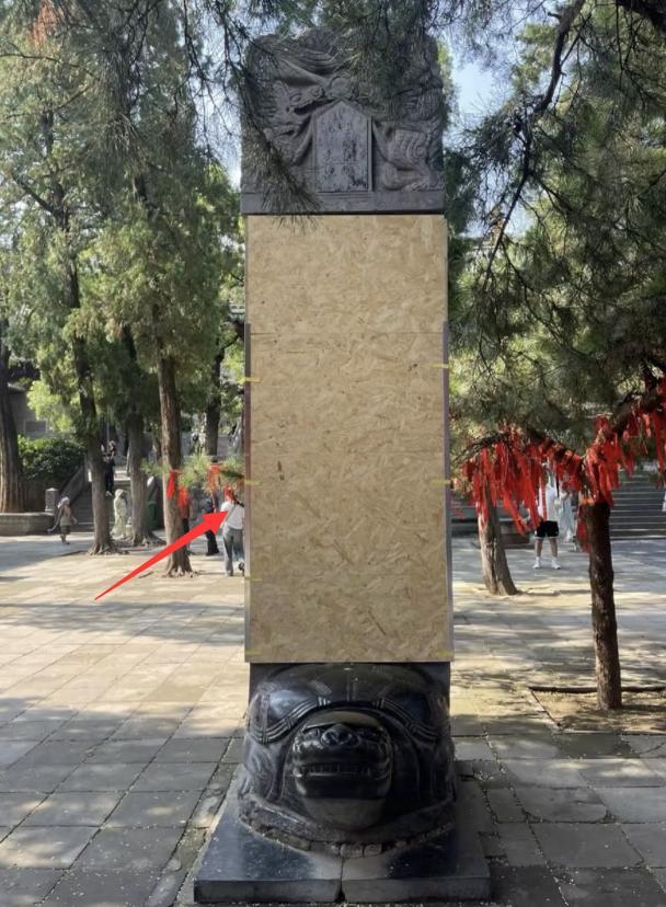 释永信被抓后续：方丈室已被围住，纪念碑恐要搬离！宋祖德曝内幕