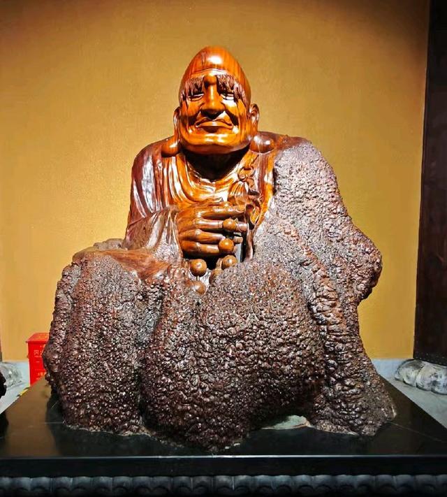 参观根宫佛国博物馆