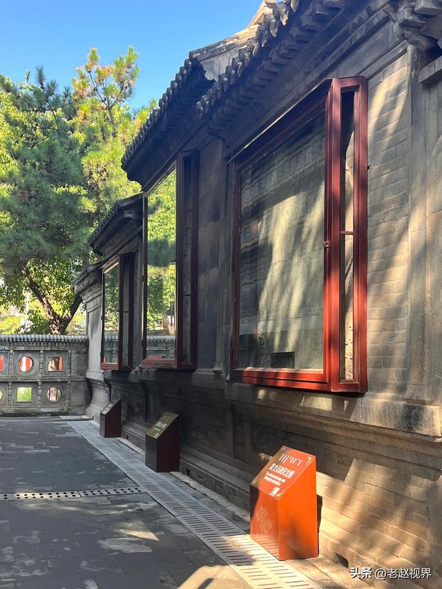 探秘呼和浩特五塔寺博物馆，邂逅三百年前的砖雕瑰宝与天文奇图！