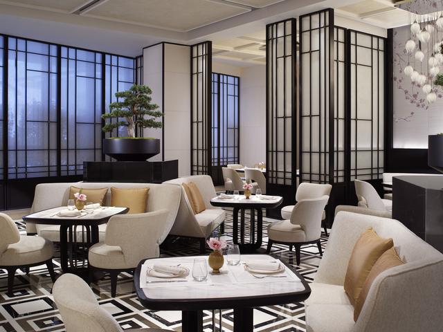 鎏光奢韵点亮冬日绮梦——苏州丽思卡尔顿2025圣诞新年季璀璨启幕