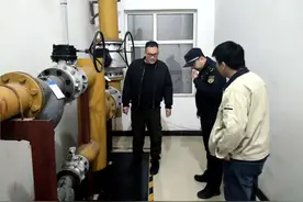 长阳镇持续开展供暖检查，为居民“温暖”保驾护航图片
