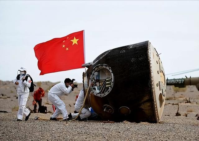 央视首度公开，神舟十九号出舱任务异常惊险，蔡旭哲回忆更多细节