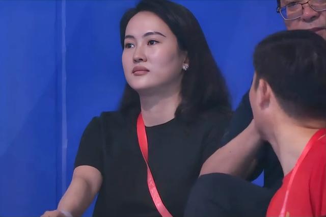 陈若琳没想到,预选赛207B全红婵跳出惊人一跳,全场沸腾