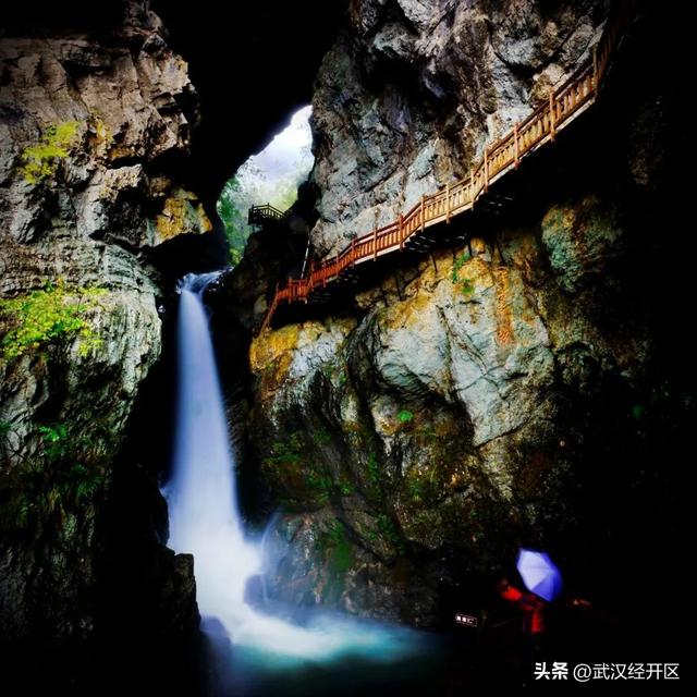 木鱼镇夏夜正酣，22℃邀您入画