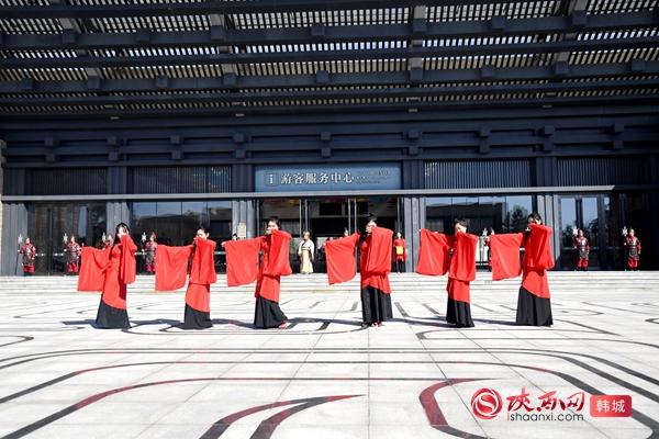 “行走史圣故里”采风活动走进梁带村芮国遗址博物馆（组图）