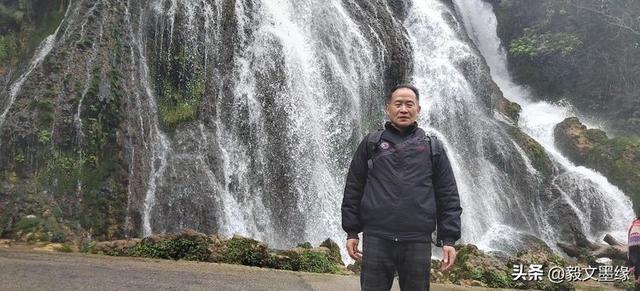 周毅文I荔波小七孔：黔南秘境的翡翠诗篇