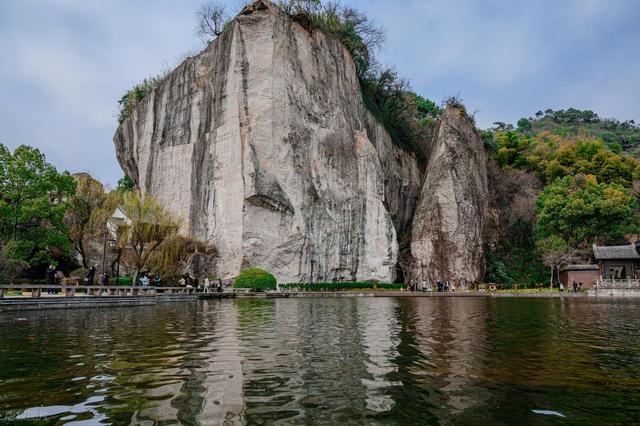 绍兴真糊涂啊！这六个堪比 AAAAA 级的景点！寻秋很美赶快宣传吧！