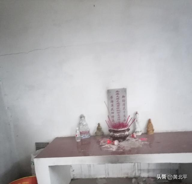 广西崇左市天等县高州村不拜神拜英雄老庙，祭拜的主角未曾公开过