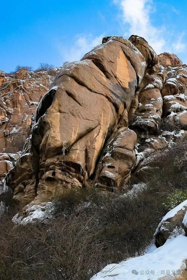 岚县白龙山