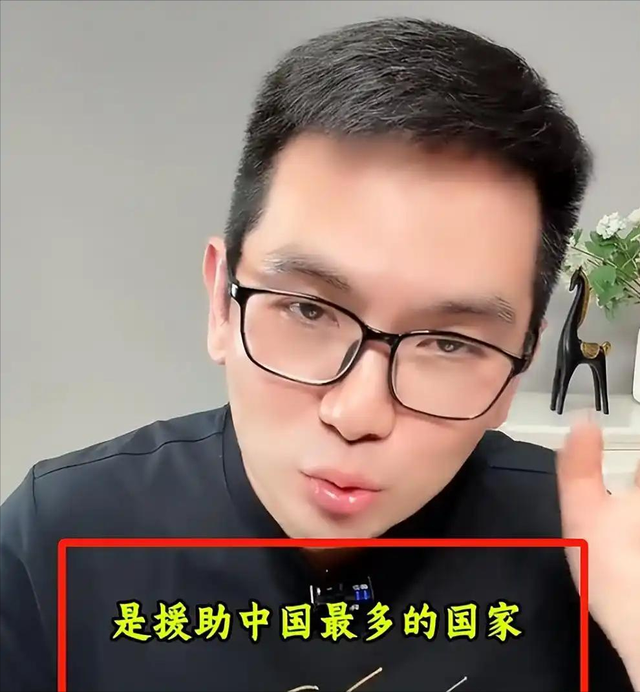 反华势力出现？北京男子跪舔日本，诋毁《南京照相馆》，央媒怒批