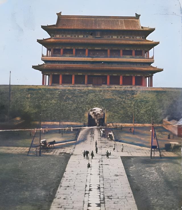 太罕见了，一个英国教授拍下了100多年前老北京，居然是这个样子