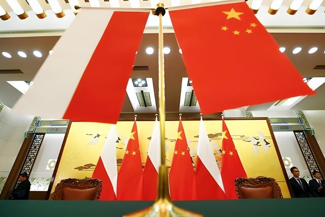 中波会晤发表共同文件，波兰承诺：确保中欧班列的安全畅通