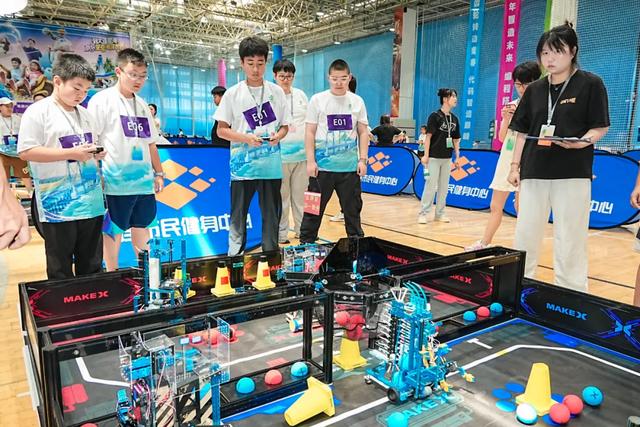 2025世界机器人大赛青少年机器人设计大赛大连城市选拔赛火热开赛